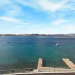2 Bedroom Lovely In