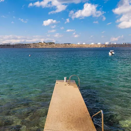 Apartment 2 Bedroom Pet Friendly In Omisalj